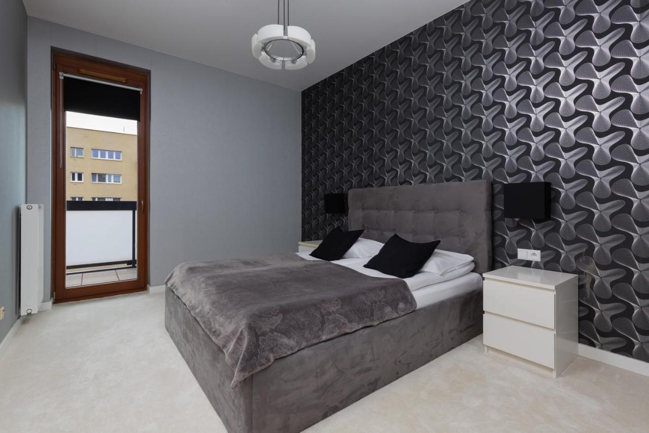Ogrodowa Modern Apartment By Noclegi Renters Varsovie Extérieur photo